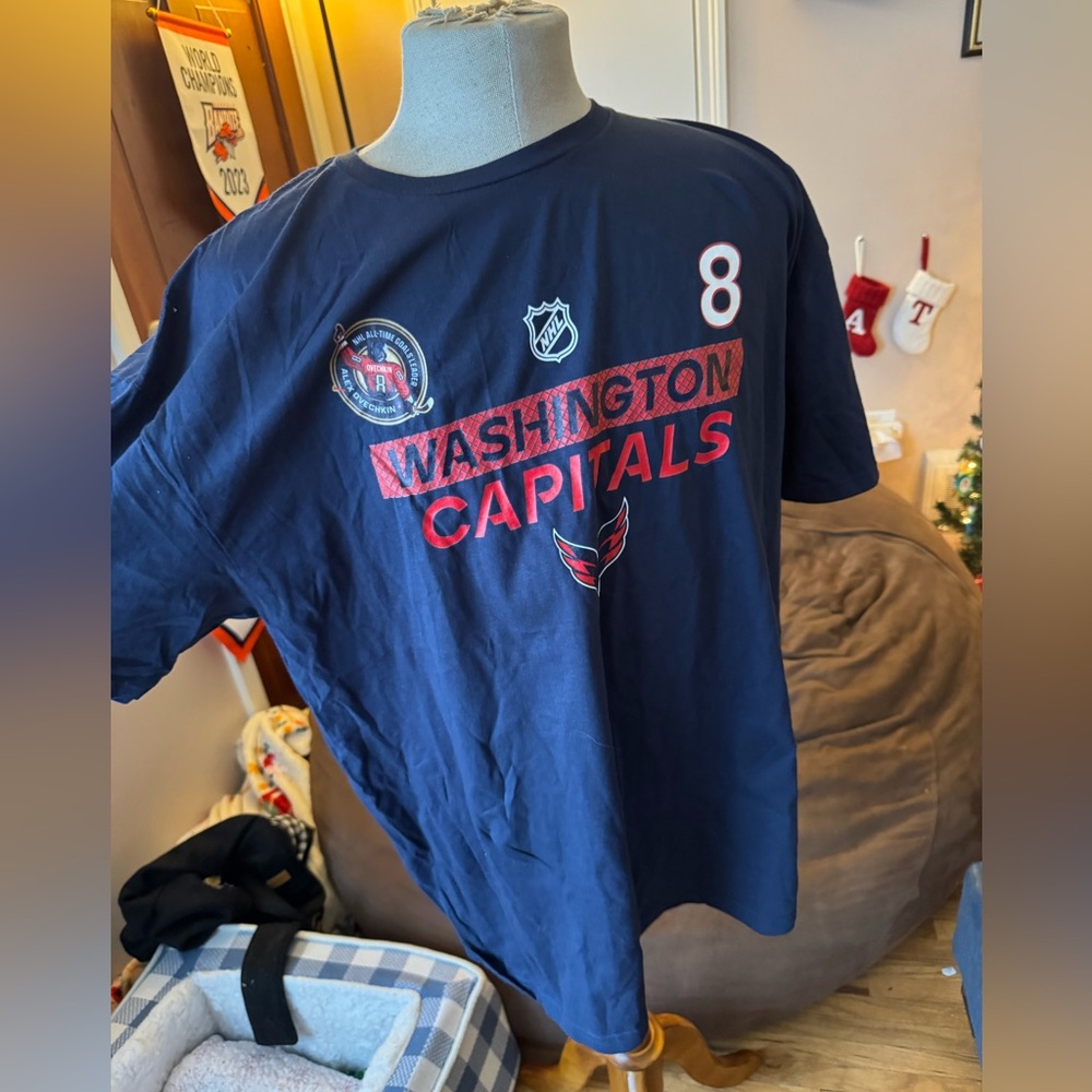 3/$10 NWOT Washing Capitals Ovechkin shirt